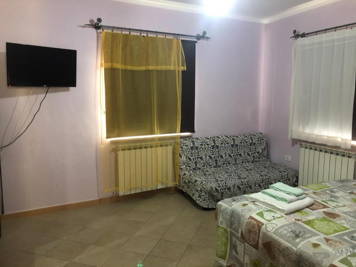 B&B Il Medioevo Pesche Extérieur photo